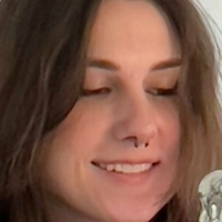 0hlivvy Nagie
