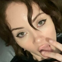 Abbey Soandso Nagie
