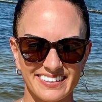 Alessandra James Nagie