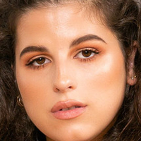 Alex Arabella Nagie