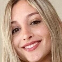 annajones_xo Nagie