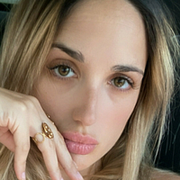 anniemif Nagie