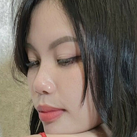 bustyem Nagie