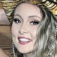 Cara Luby Nagie