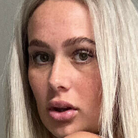 caroloeselfree Nagie