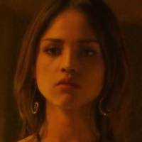 Eiza González Nagie
