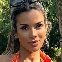 Ekin-Su Cuelcueloglu Nagie