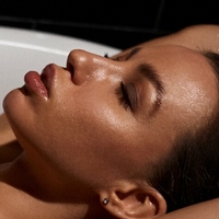 Eleonora Nedova Nagie