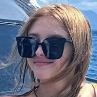 Elina Karimova Nagie