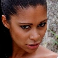Emanuelle Diniz Nagie