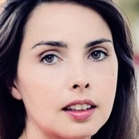 Emilie Cazenave Nagie