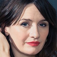 Emily Mortimer Nagie