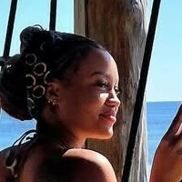 Exactly Essence Nagie