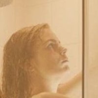 Hannah Hoekstra Nagie