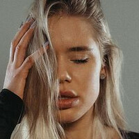 Hollaura Nagie