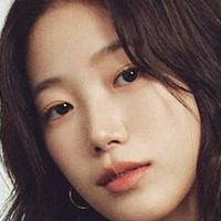 Kazuha Nakamura 中村 一葉 | LESSERAFIM Nagie