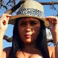 Lia Castro Nagie