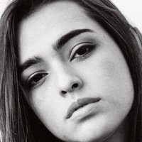 Lucy Vives Nagie