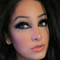 Mandy Leon Nagie