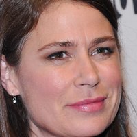 Maura Tierney Nagie