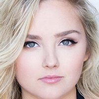 Mia Rose Frampton Nagie