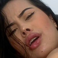 michelleromanis Nagie