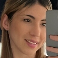 petitehelena Nagie