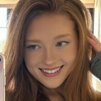 Phoebeisginger Nagie