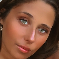 Raphaella Deuringer Nagie