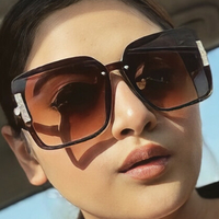 Rashu Dobriyal Nagie