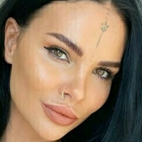 sarahakiss Nagie