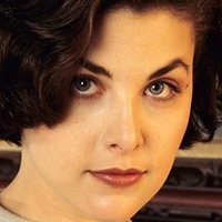 Sherilyn Fenn Nagie