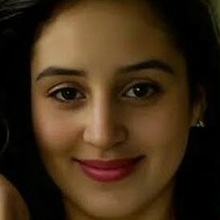 Shivani Kashmiri Nagie