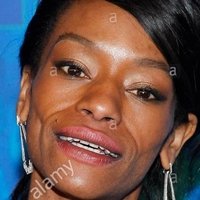 Sufe Bradshaw Nagie