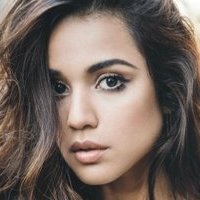 Summer Bishil Nagie