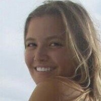 Zoe White Nagie